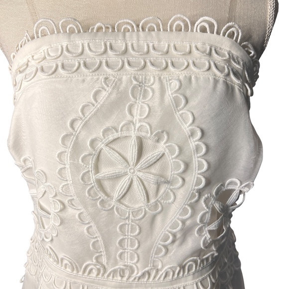 #A066 Gracia Romantic White Embroidered Lace Dress – Size M (NWT) - Picture 3 of 8